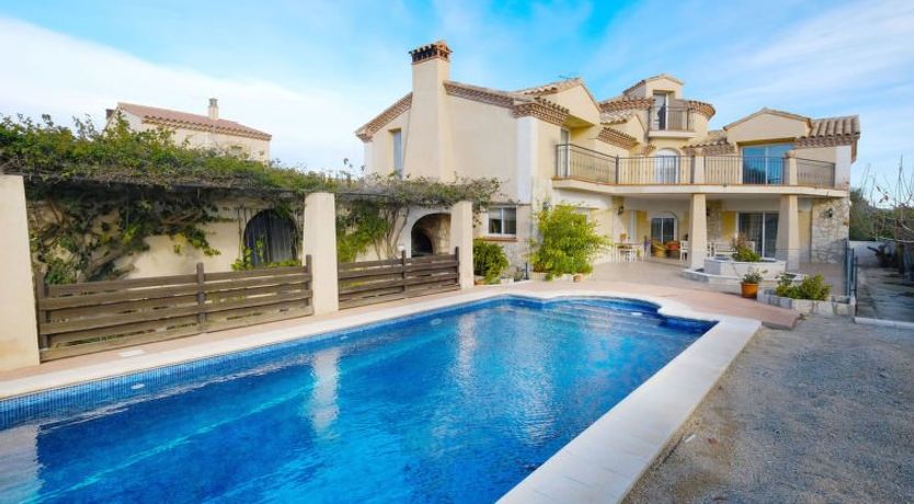 Photo of Villa Cantos