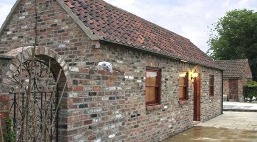 Photo of Lodge Cottage