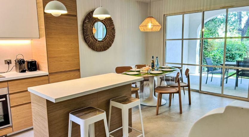 Photo of Les Restanques Golfe Saint Tropez Holiday Home 6