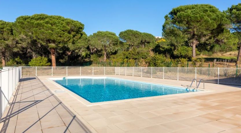 Photo of Le Mas d'Esquière 5