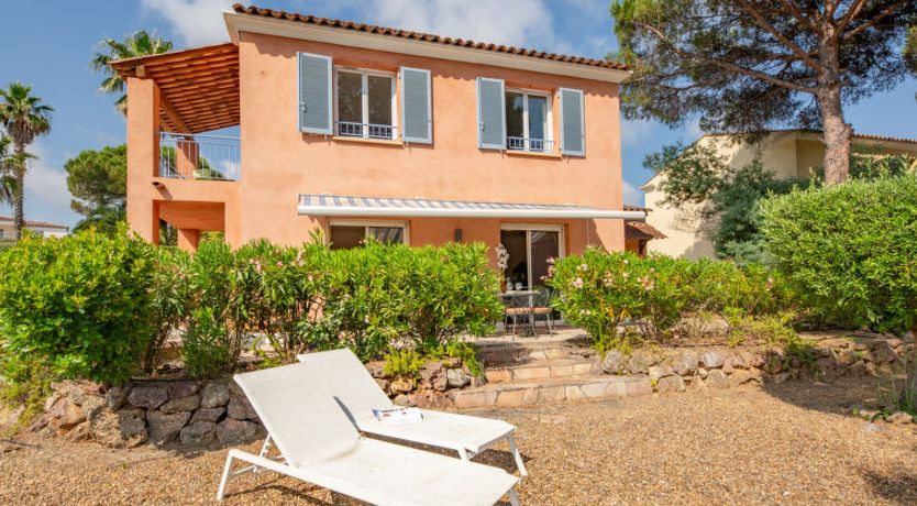Photo of Le Mas d'Esquière 5