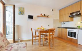 Photo of Apt 14