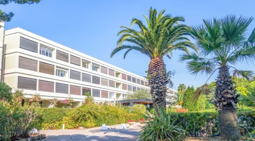 Photo of Athéna Résidence Apartment 3