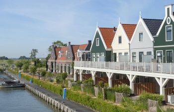 Markermeer 12 Holiday Home