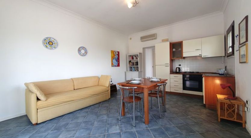 Photo of La Rosa Apartment 4