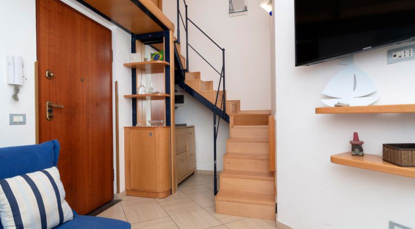 Photo of Sorrento Shore