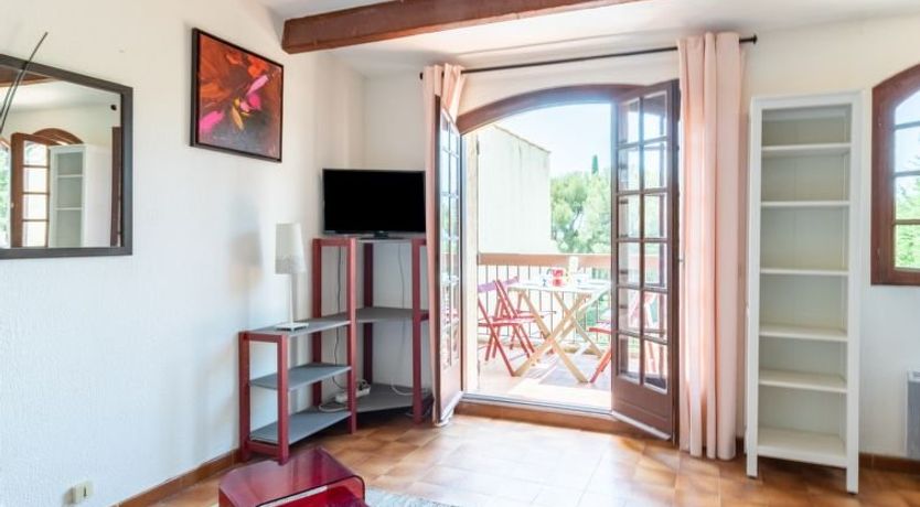 Photo of Les Cyprès