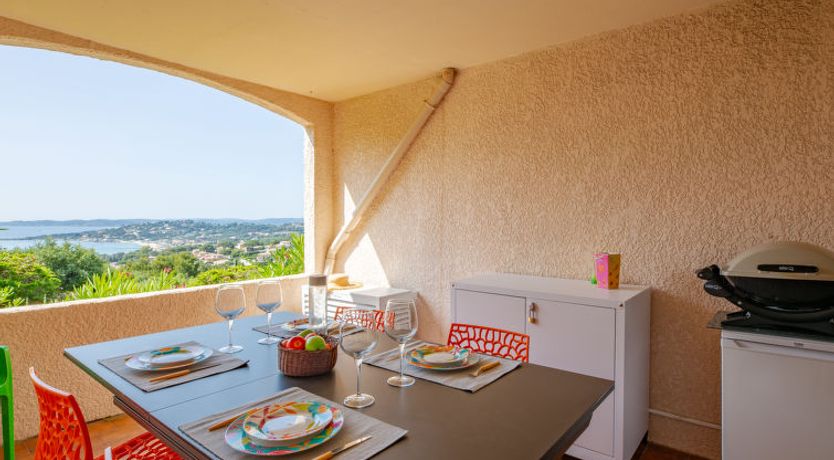 Photo of Les Coteaux de la Nartelle Apartment 20