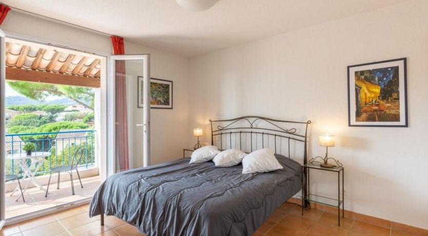 Photo of Le Mas d'Esquières 7