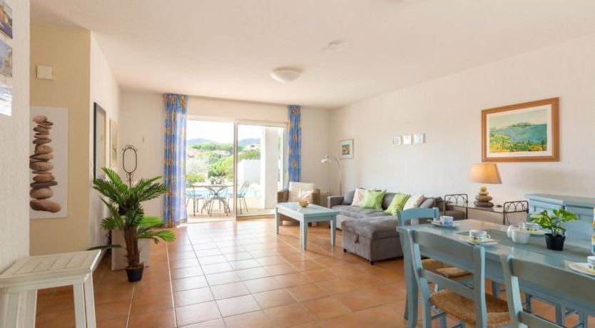 Photo of Le Mas d'Esquières 7