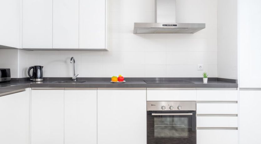 Photo of Los Naranjos Singles