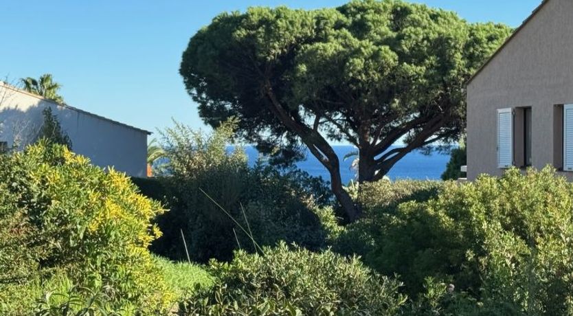 Photo of Les Coteaux de la Nartelle Apartment 26