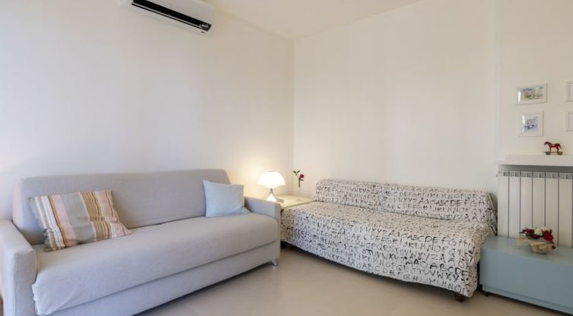 Photo of Blu oltremare