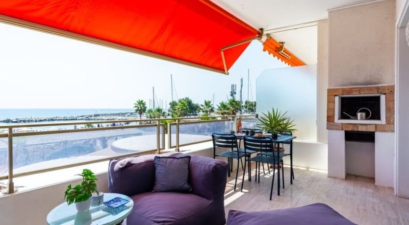 Photo of de la mer Apartment 2