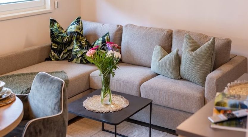 Photo of Top 6 Apartment 6