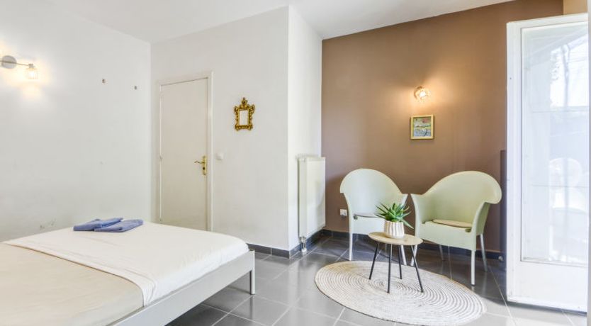 Photo of Ave de Paso