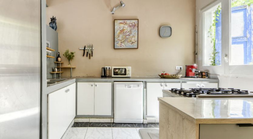 Photo of Ave de Paso