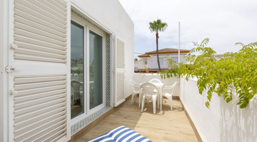 Photo of Los Frasquitos