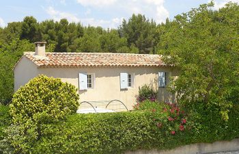 Le Mazet Holiday Home