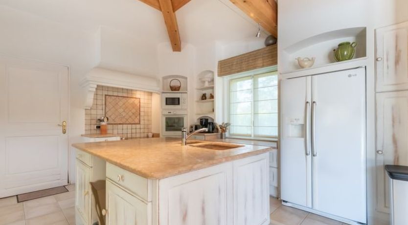 Photo of Les Mûres mûres