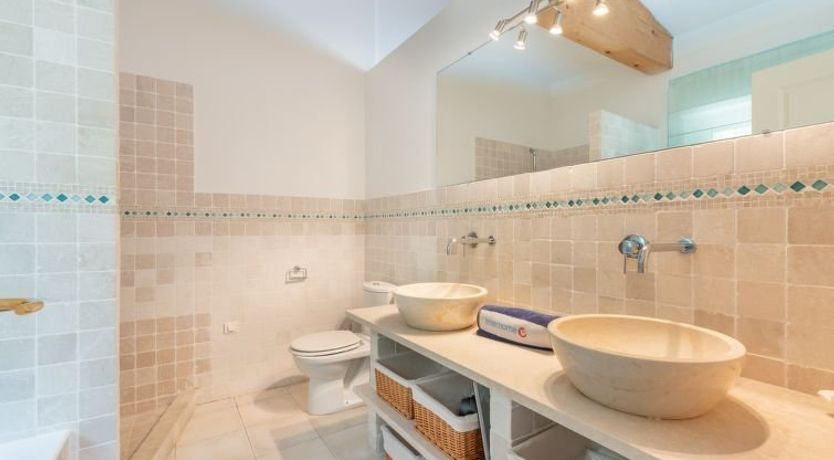 Photo of Les Mûres mûres