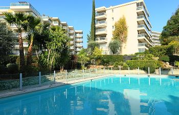 Le Floriana Apartment