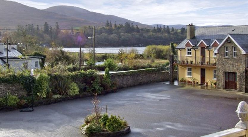 Photo of 4 Bell Heights Apartments