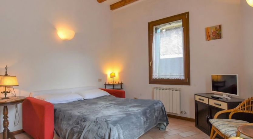 Photo of Barbaria de le Tole