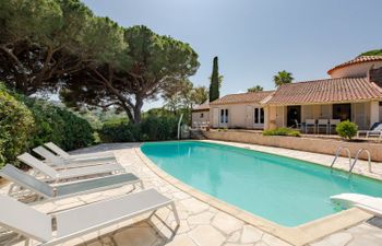 Cascabelle Holiday Home