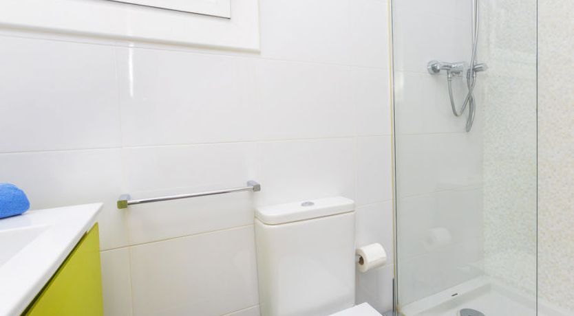 Photo of Eix.Dret:Roger de LLuria/Valencia