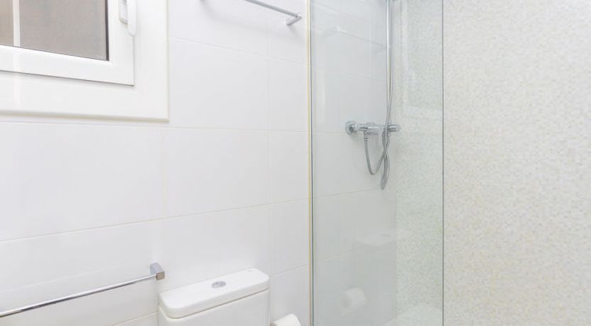 Photo of Eix.Dret:Roger de LLuria/Valencia