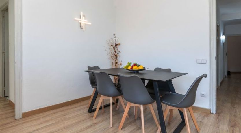 Photo of Eixample Esq Rocafort Diputacio