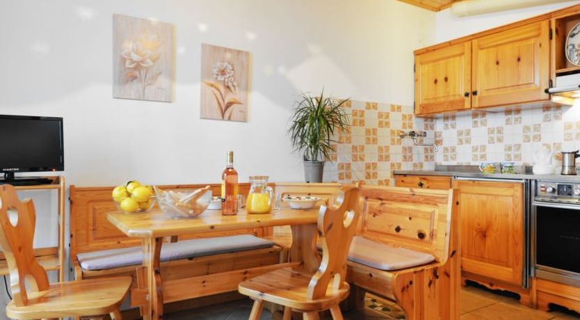 Photo of Apt 39 Apartment 5