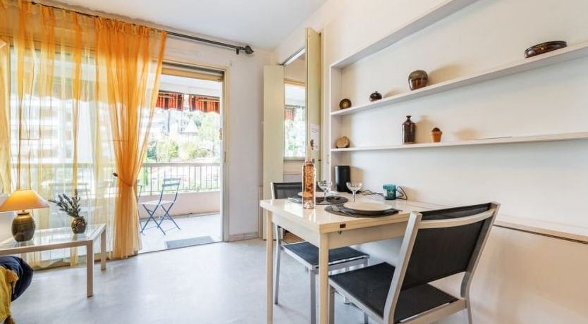 Photo of Le Mercure Apartment 2