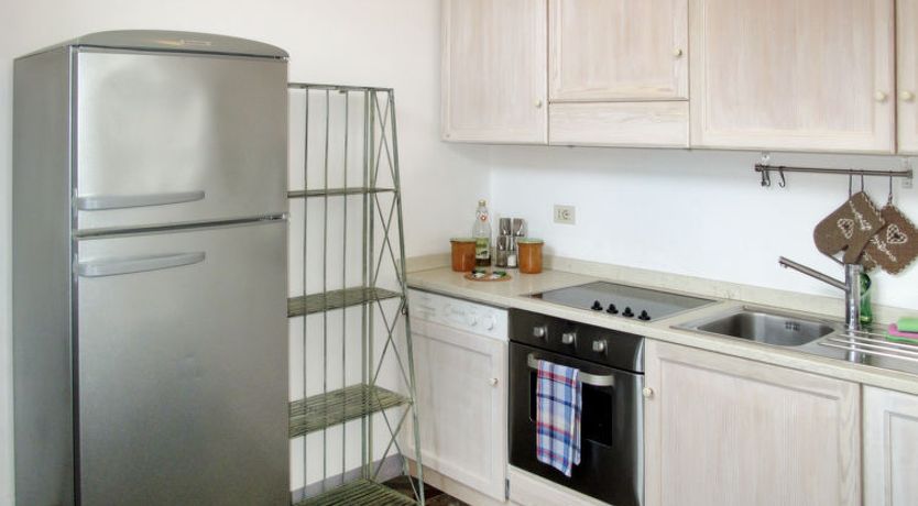 Photo of Camelot (FLG204) Apartment 5