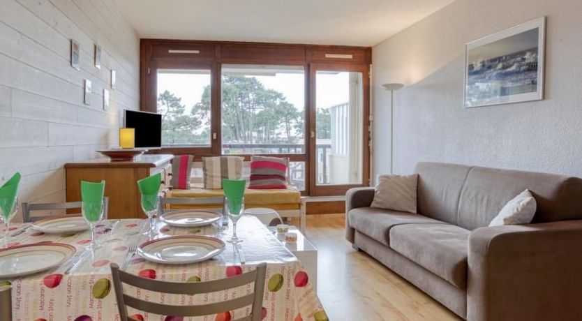 Photo of la Pecherie Apartment 8