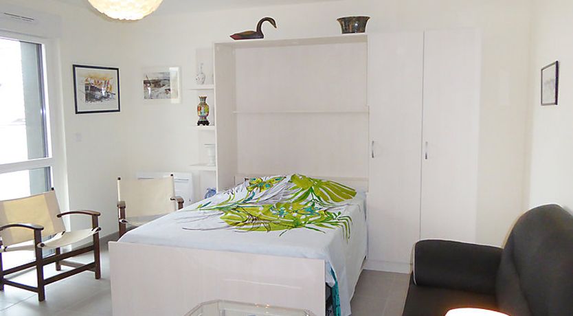 Photo of Les Allées du Port