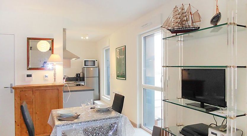 Photo of Les Allées du Port