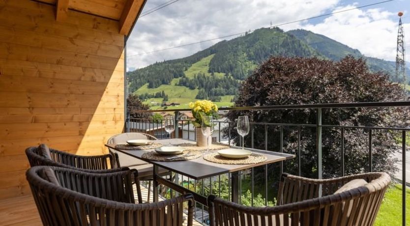 Photo of Top 5 Apartment 5