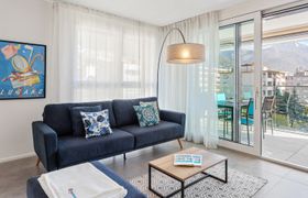 LocTowers A3.4.2 Apartment 6 Holiday Home
