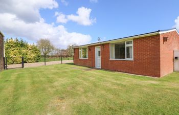 Sheppard's Hut Holiday Cottage