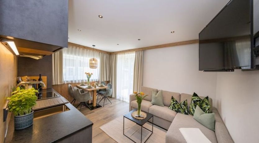 Photo of Top 2 Apartment 2