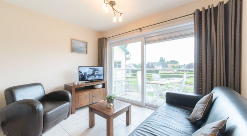 Photo of Green Garden VIII - 105 parking & pool