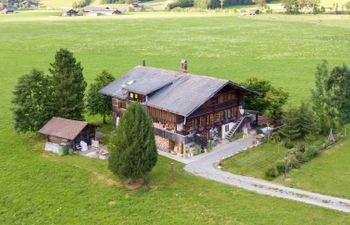 Trachsel-Huus Holiday Home