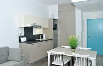 Les Coteaux de Jonzac (JZC401) Apartment 2 Apartment