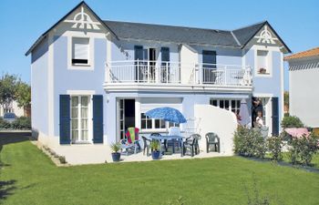 Le Domaine de Fontenelles Holiday Home 4 Holiday Home