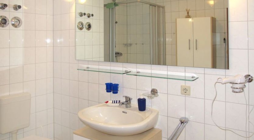 Photo of Glowe (GLW651) Apartment 2