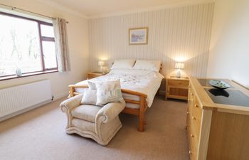 Brynteg Holiday Cottage