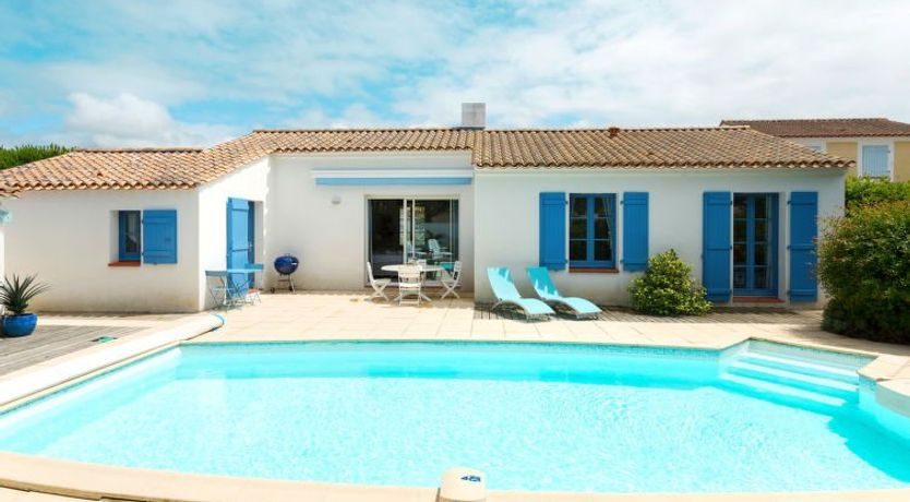 Photo of Domaine de Vertmarines Holiday Home 2