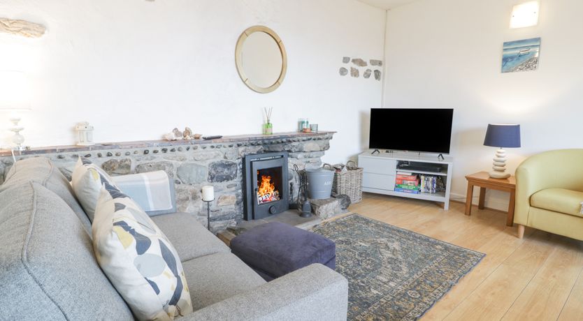 Photo of Hen Felin Isaf